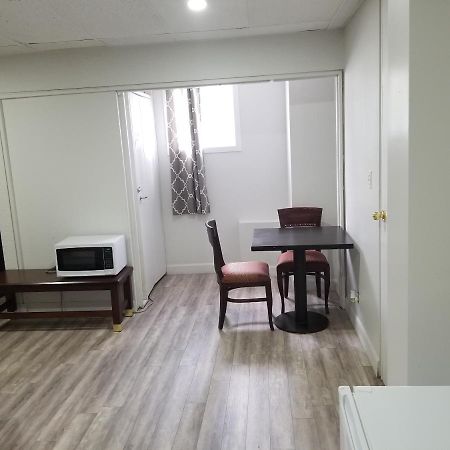 Bloorcourt Inn تورونتو المظهر الخارجي الصورة