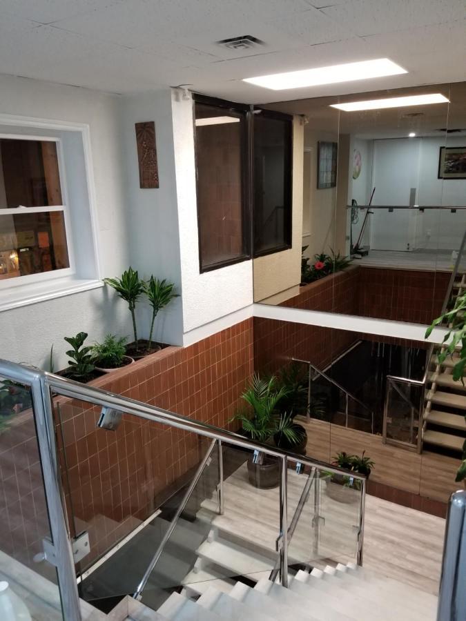Bloorcourt Inn تورونتو المظهر الخارجي الصورة