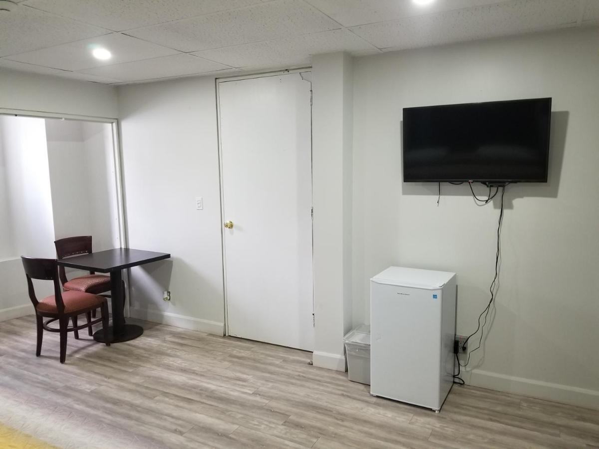 Bloorcourt Inn تورونتو المظهر الخارجي الصورة